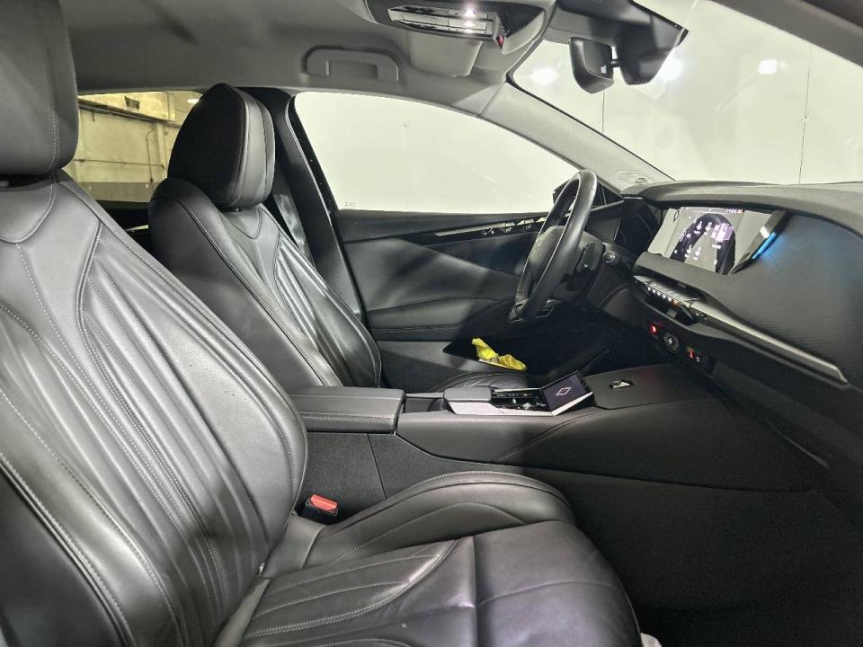 DS DS 4 CROSS PureTech 225 RIVOLI