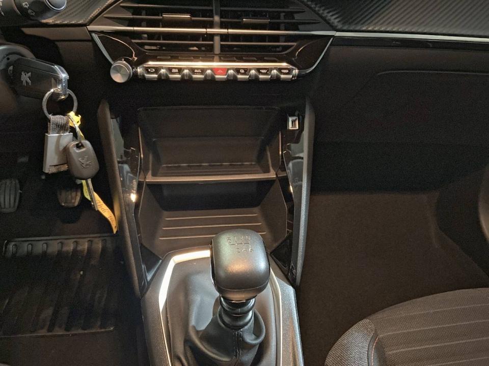 Peugeot 208 BlueHDi 73kW (100CV) Active Pack