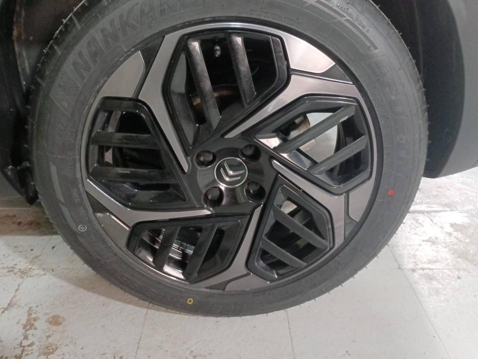 Citroen C4 BlueHdi 130 S&S EAT8 Shine