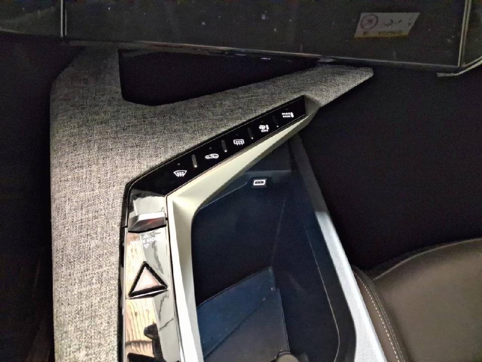 Peugeot 3008 Hybrid 1.2 100KW Allure eDCS6