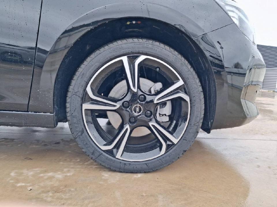 Opel Corsa 6ª serie 1.2T XHLHybrid 81kW  eDCT GS