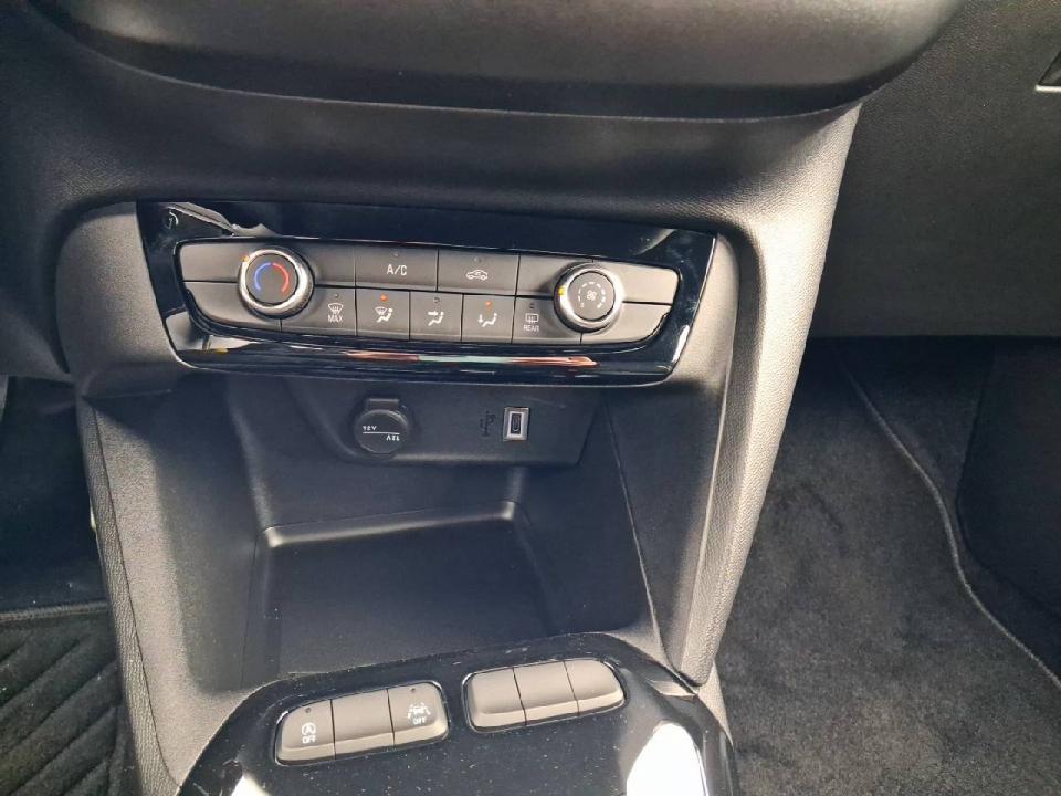 Opel Corsa 6ª serie 1.2T XHLHybrid 81kW  eDCT GS