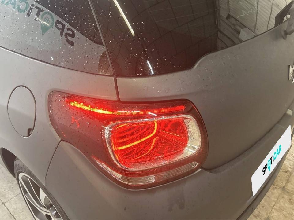 DS DS 3 PureTech 81kW (110CV) S&S Dark Side