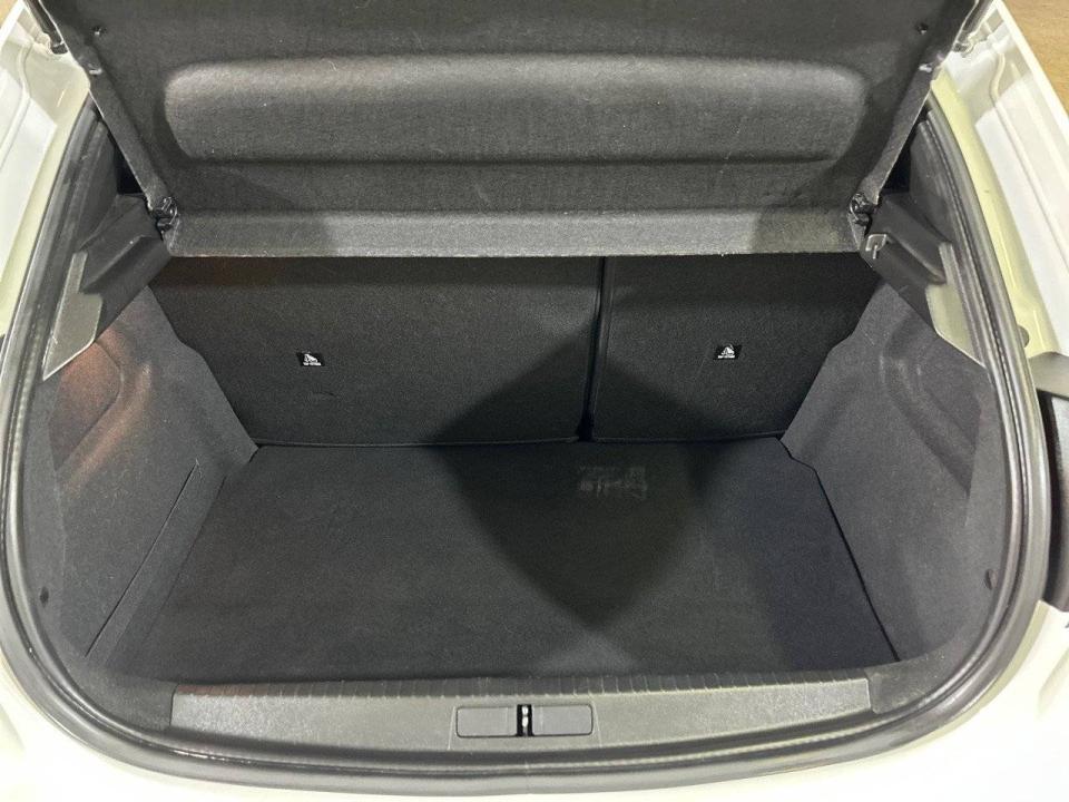 Peugeot 208 BlueHDi 73kW (100CV) Allure Pack