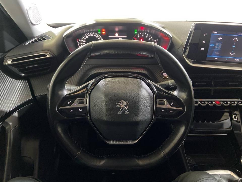 Peugeot 2008 Allure Pack Puretech 100 S&S BVM6