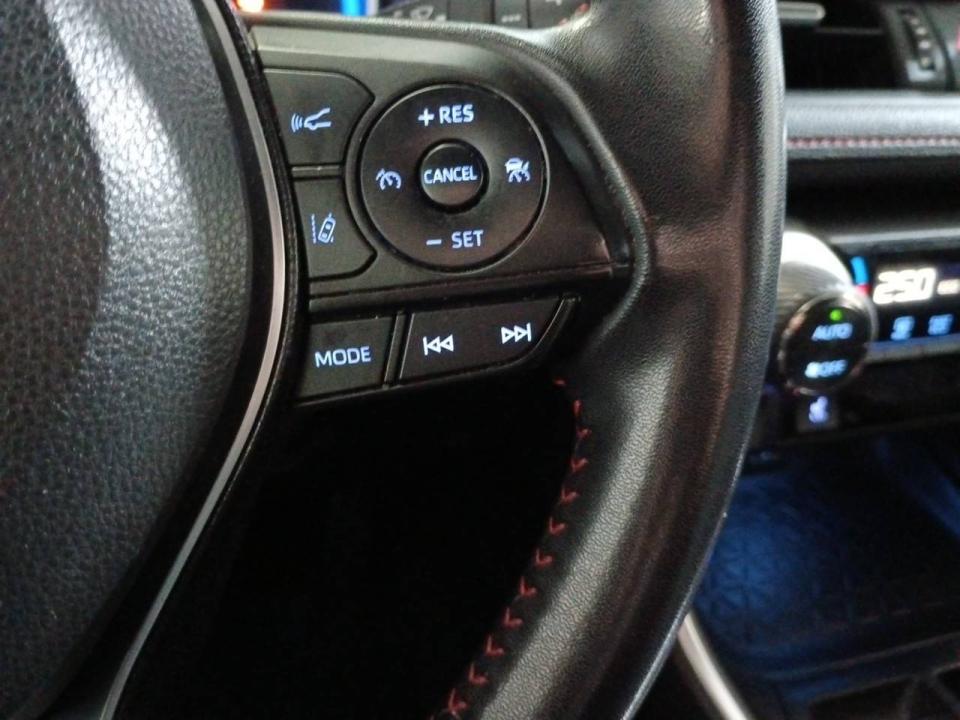 Toyota Rav4 2.5l PLUG-IN 300PH (e-CVT) Advance