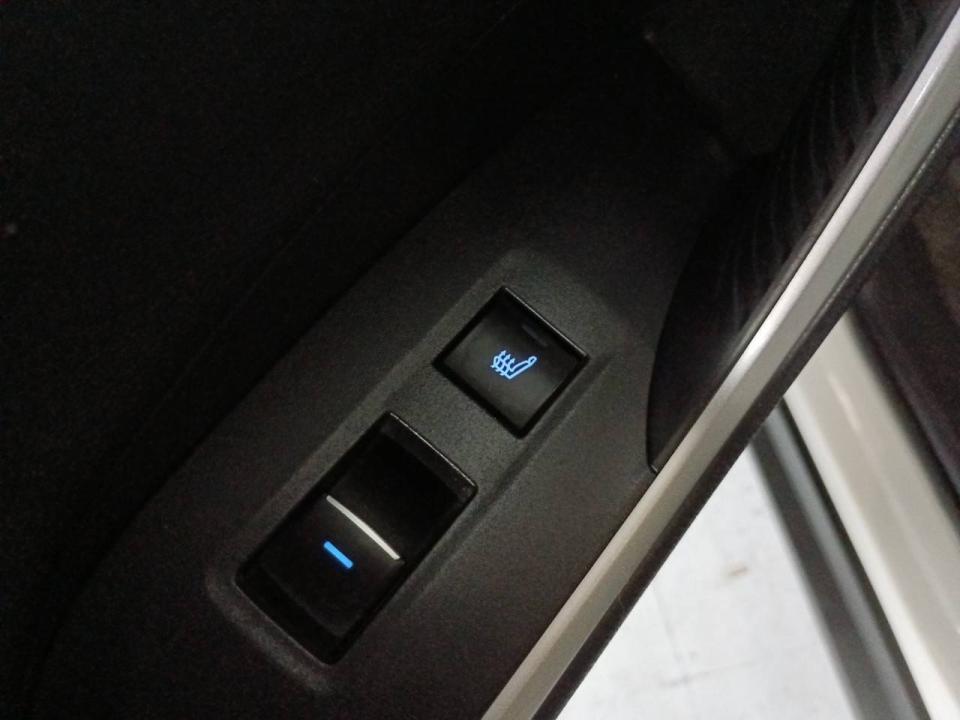 Toyota Rav4 2.5l PLUG-IN 300PH (e-CVT) Advance