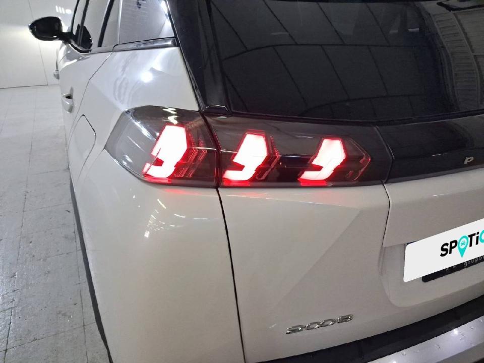 Peugeot 2008 GT Line Puretech 130 S&S BVM6