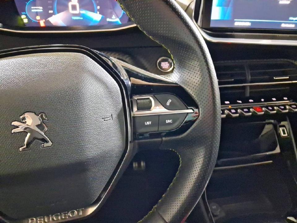 Peugeot 2008 GT Line Puretech 130 S&S BVM6