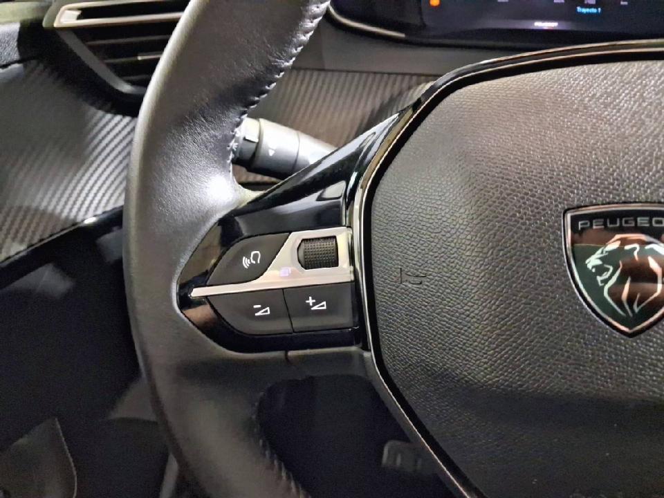 Peugeot 208 Allure Gasolina 100 S&S 6 Vel. MAN