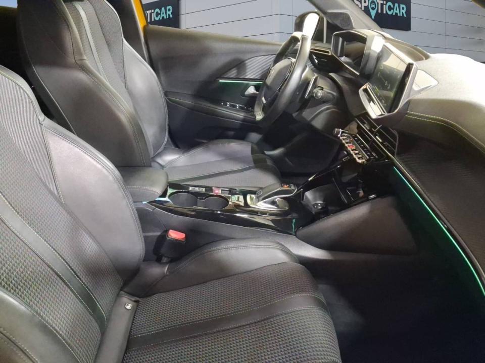 Peugeot 208 PureTech 73kW (100CV) EAT8 GT Line