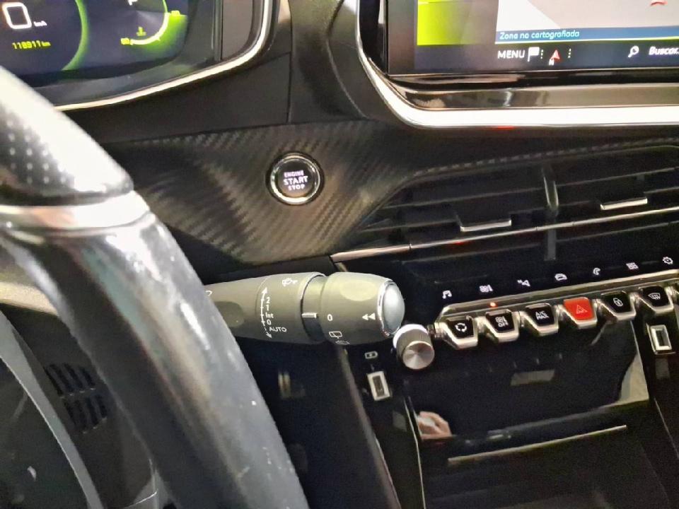 Peugeot 208 PureTech 73kW (100CV) EAT8 GT Line