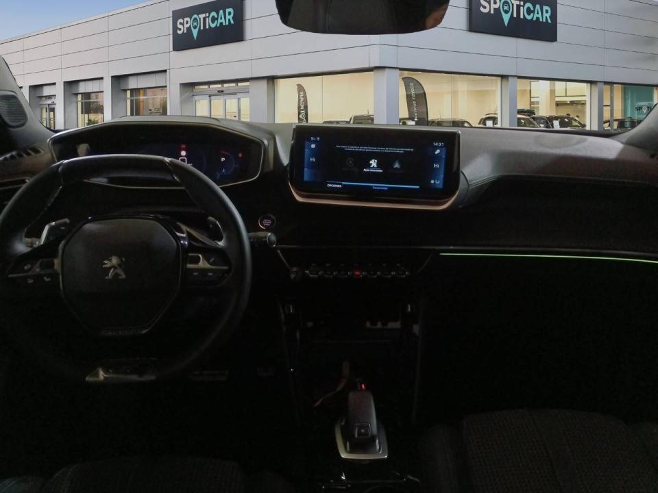 Peugeot 2008 GT Puretech 130 S&S EAT8