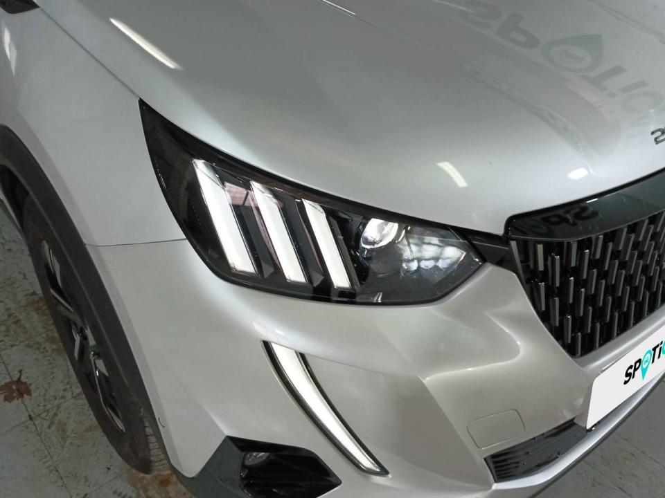 Peugeot 2008 GT Puretech 130 S&S EAT8