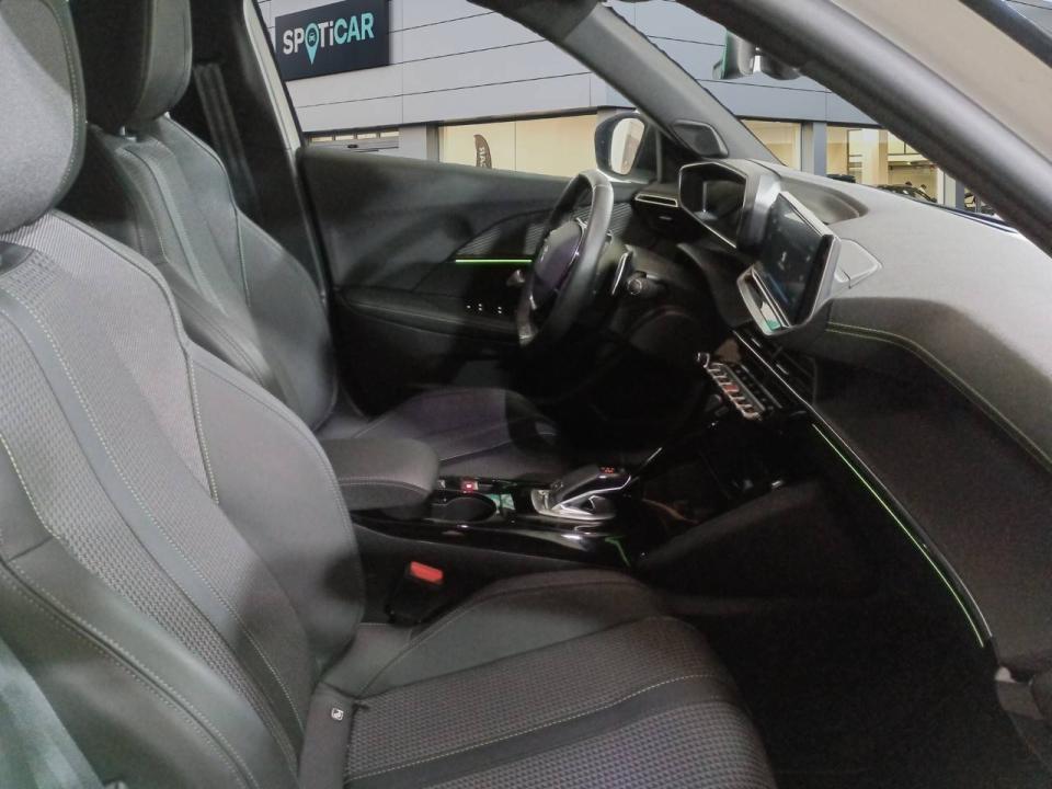 Peugeot 2008 GT Puretech 130 S&S EAT8