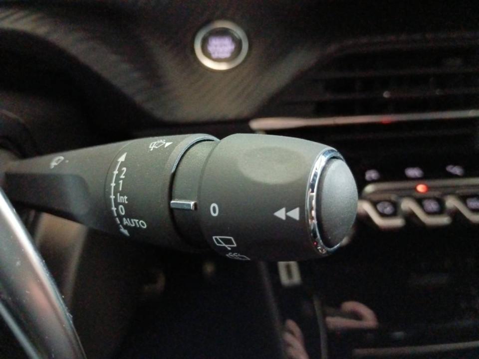 Peugeot 2008 GT Puretech 130 S&S EAT8