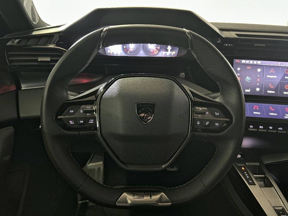 Peugeot 408 408 GT Puretech 130 EAT8