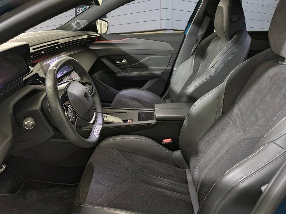 Peugeot 408 408 GT Puretech 130 EAT8