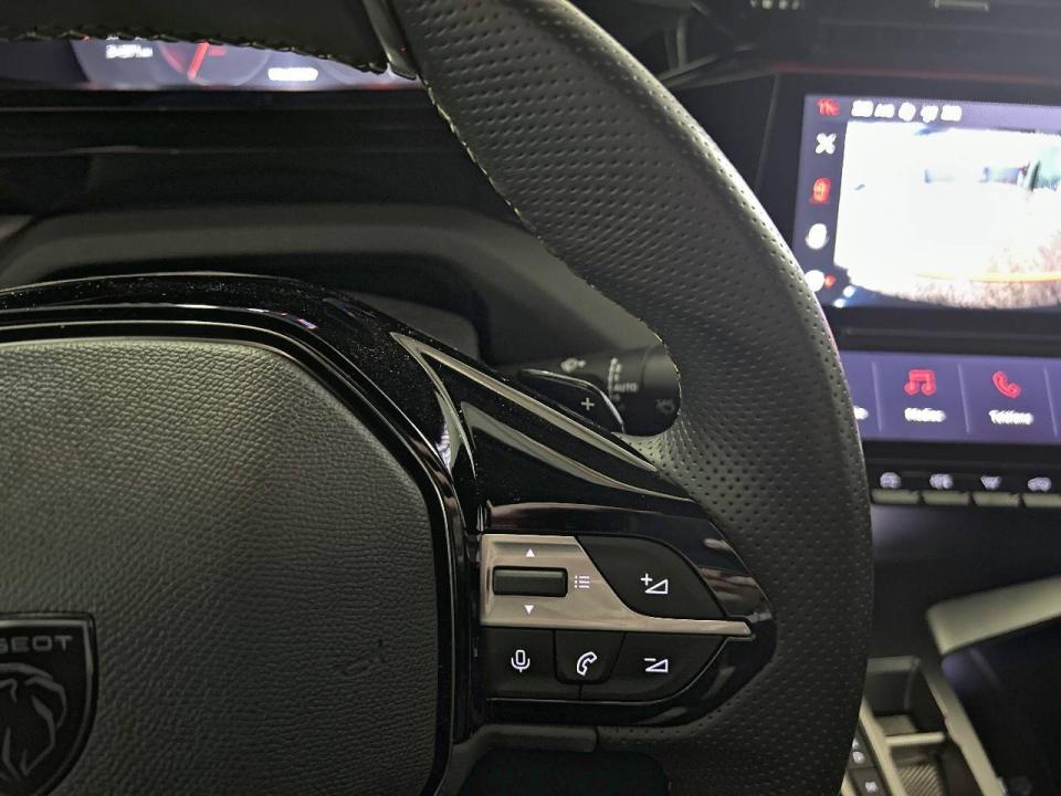 Peugeot 408 408 GT Puretech 130 EAT8