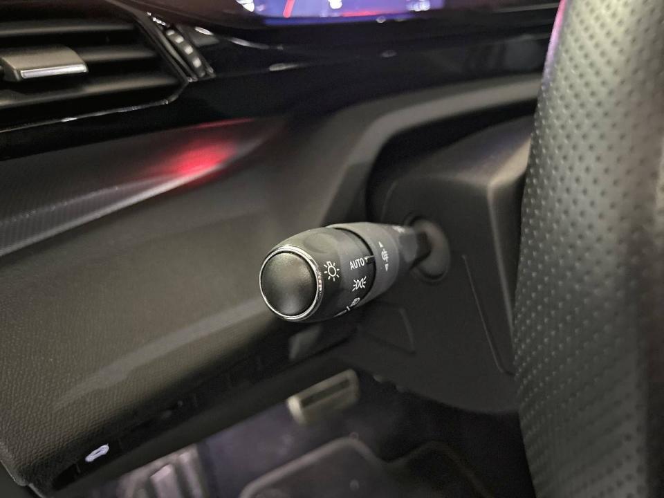 Peugeot 408 408 GT Puretech 130 EAT8