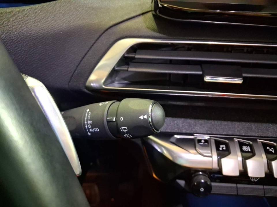 Peugeot 3008 Hybrid 225 e-EAT8 Allure Pack