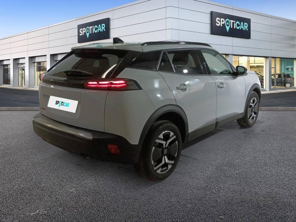Peugeot 2008 Allure Gasolina 100 S&S 6 Vel. MAN