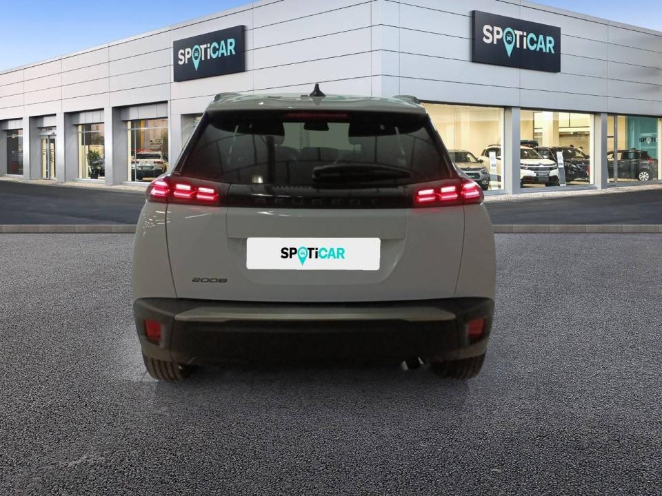 Peugeot 2008 Allure Gasolina 100 S&S 6 Vel. MAN