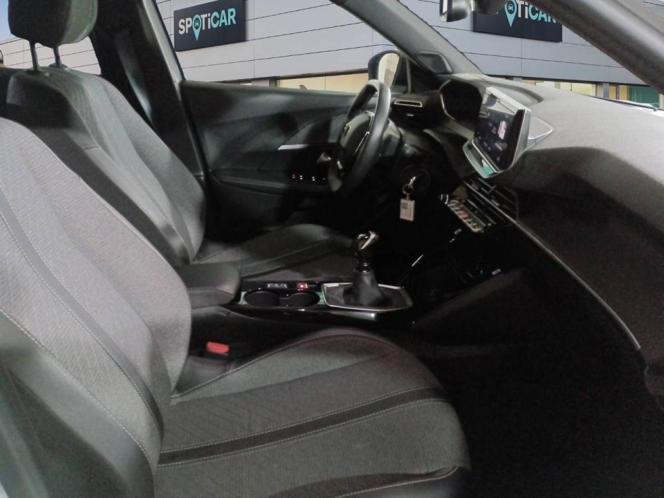 Peugeot 2008 Allure Gasolina 100 S&S 6 Vel. MAN