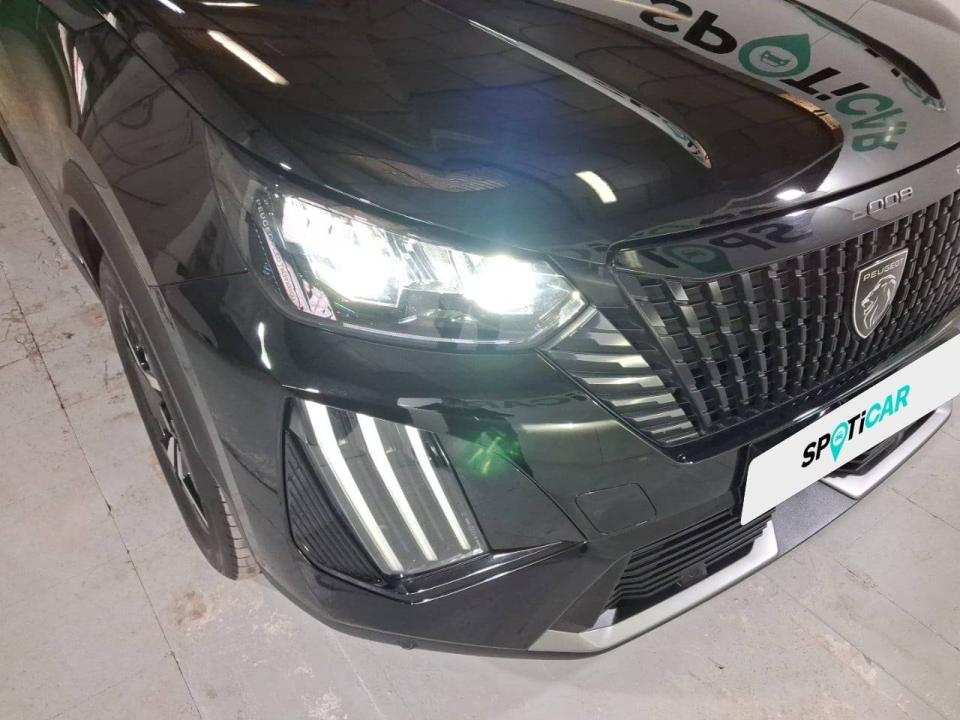 Peugeot 2008 Allure Gasolina 100 S&S 6 Vel. MAN