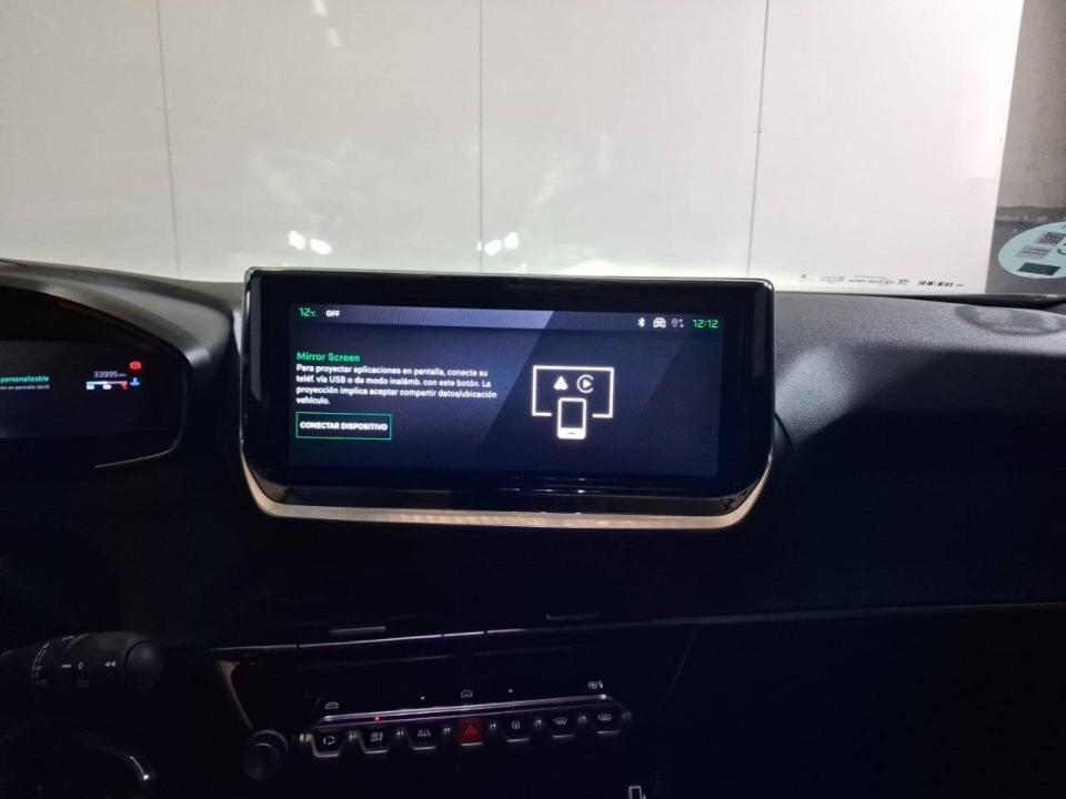 Peugeot 2008 Allure Gasolina 100 S&S 6 Vel. MAN