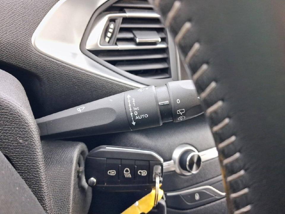 Peugeot 308 SW Style 1.2 PureTech 81kW (110CV)