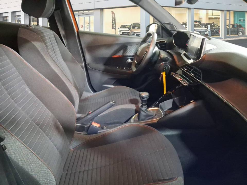 Peugeot 2008 Active Pack Puretech 100 S&S 6 Vel. MAN