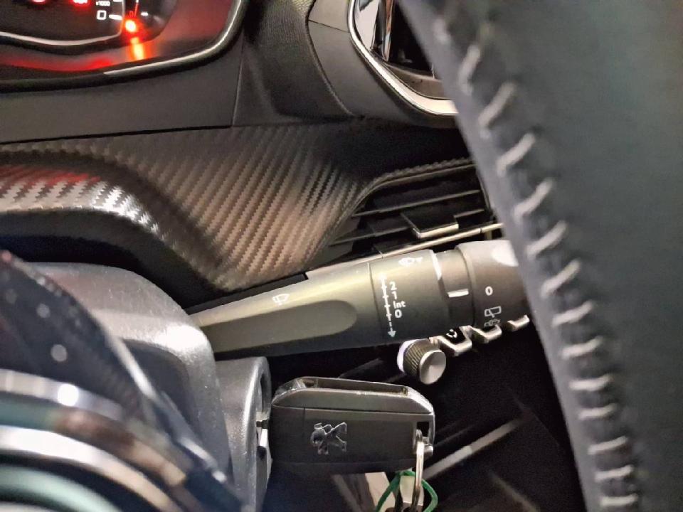 Peugeot 208 PureTech 73kW (100CV) Active Pack