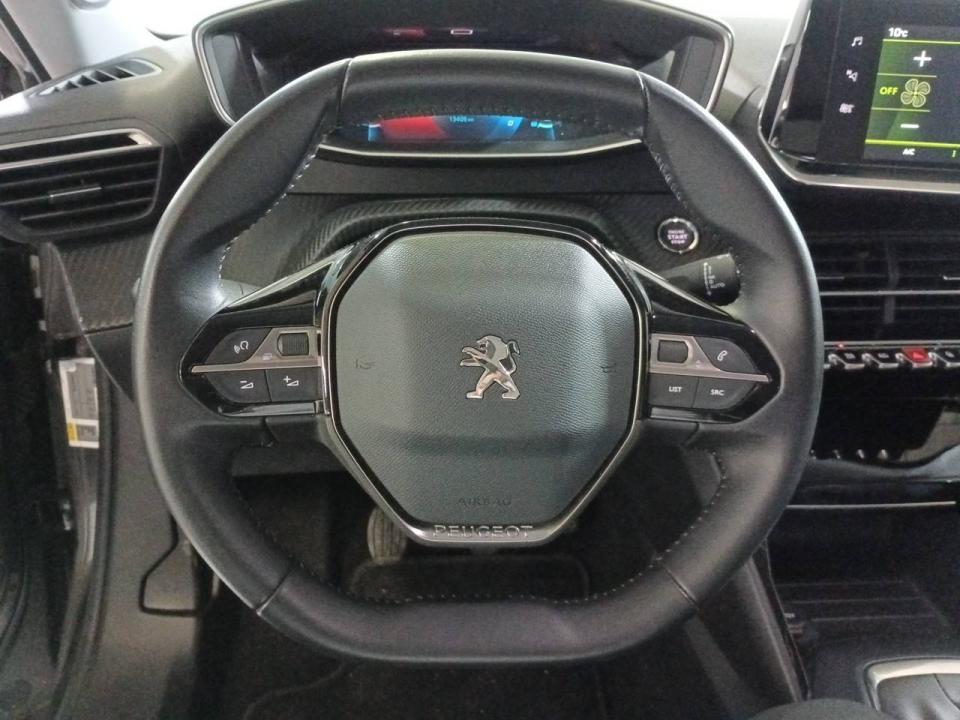 Peugeot 2008 Allure Puretech 130 S&S BVM6