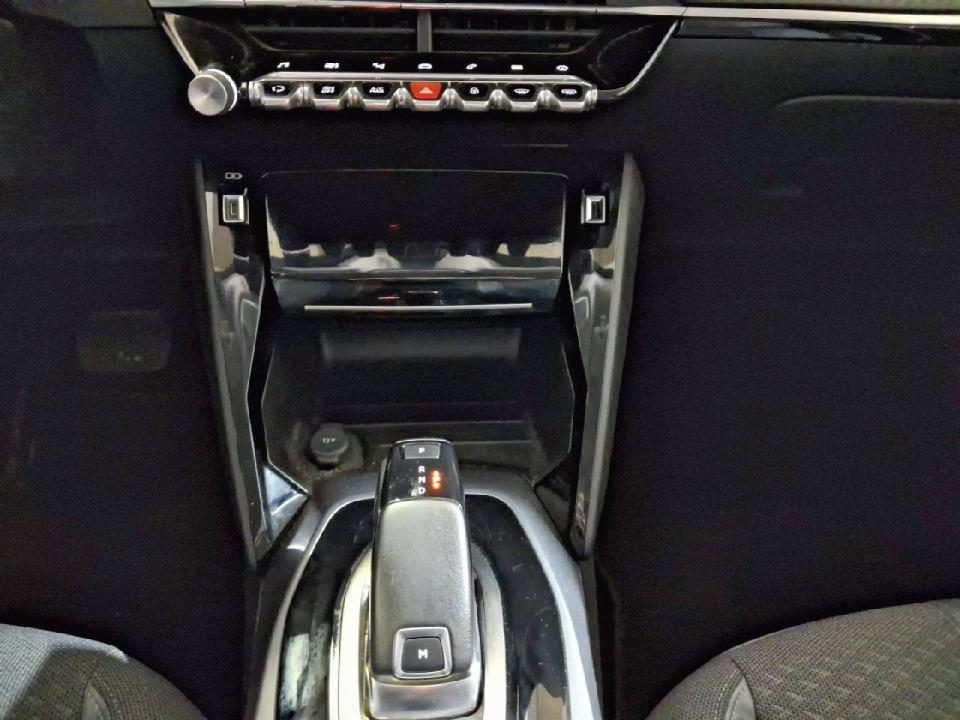Peugeot 2008 Allure Puretech 130 S&S EAT8