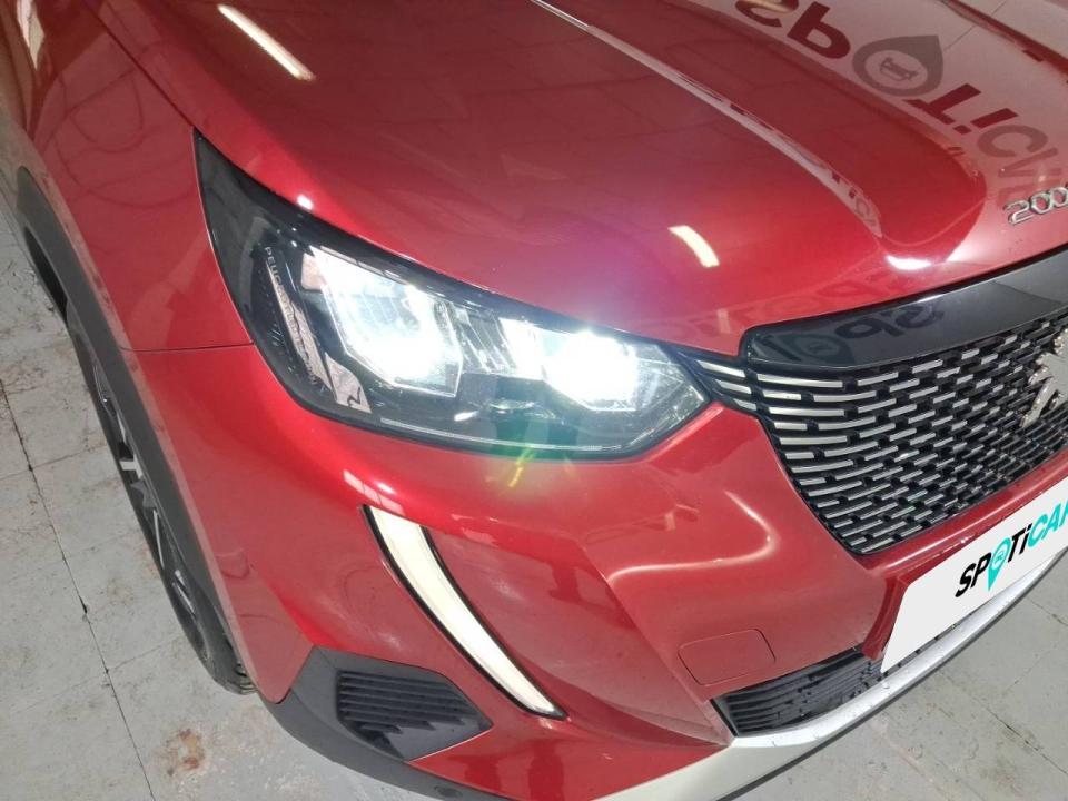 Peugeot 2008 Allure Puretech 130 S&S EAT8