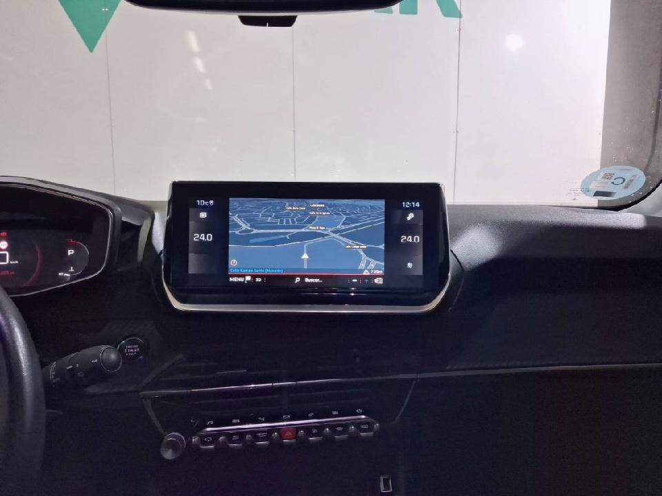 Peugeot 2008 Allure Puretech 130 S&S EAT8