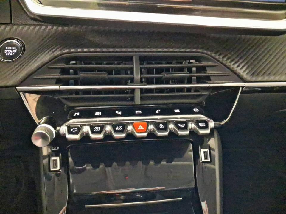 Peugeot 2008 Allure Puretech 130 S&S EAT8