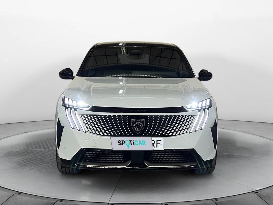 Peugeot E-3008 GT Eléctrico 157kW