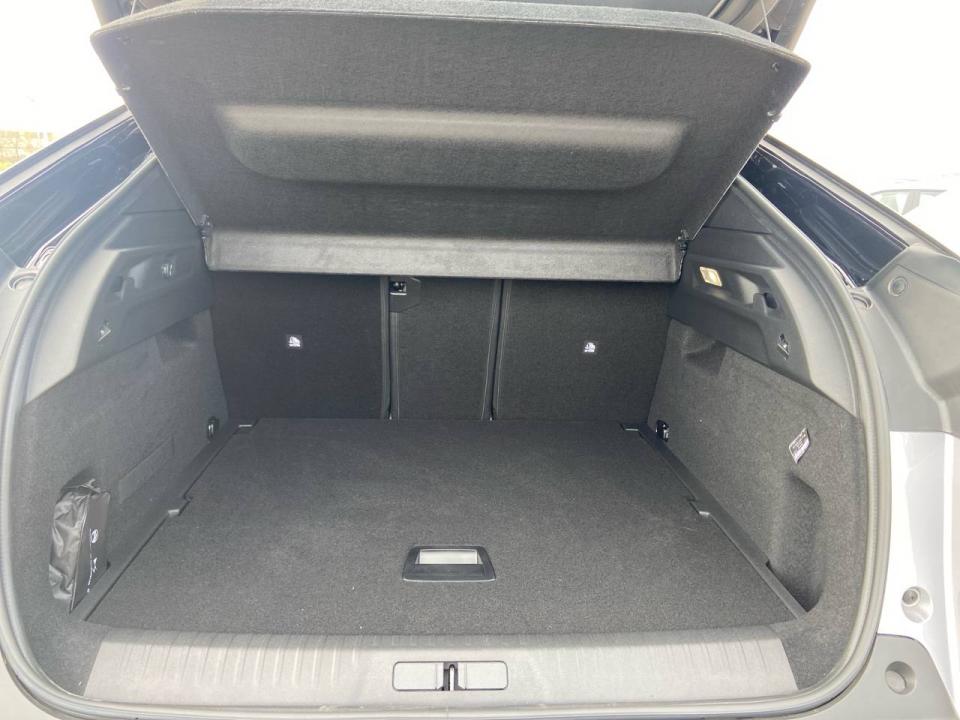 Peugeot 3008 Hybrid 1.2 107KW GT eDCS6