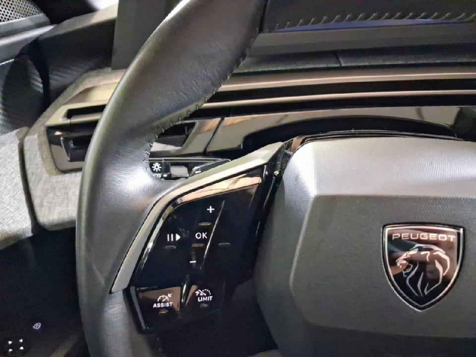 Peugeot 3008 Hybrid 1.2 100KW Allure eDCS6