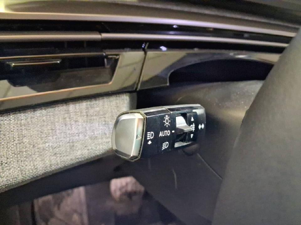 Peugeot 3008 Hybrid 1.2 100KW Allure eDCS6