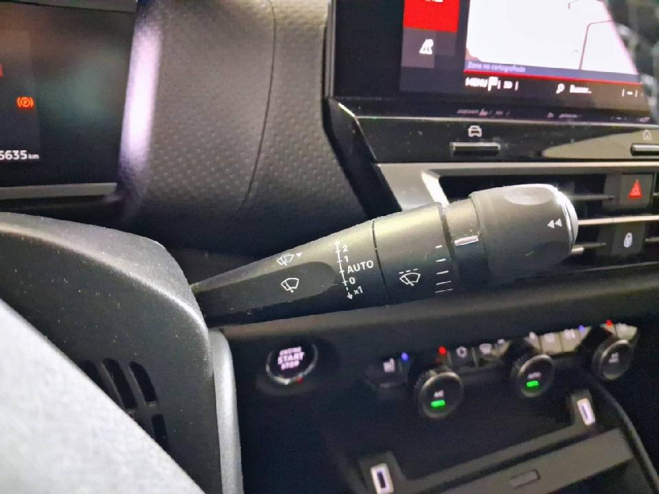 Citroen C4 PureTech 155 S&S EAT8 Shine