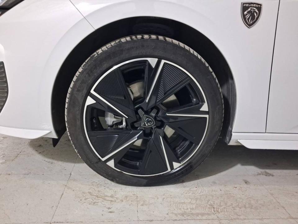 Peugeot E-308 5P First Edition Eléctrico 115kW (156CV)