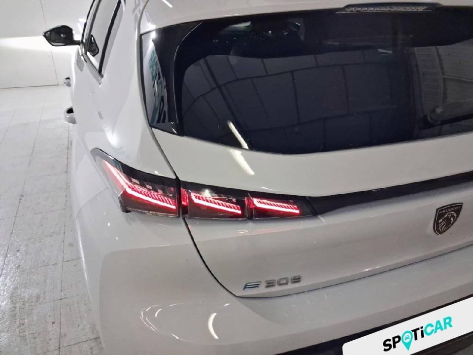 Peugeot E-308 5P First Edition Eléctrico 115kW (156CV)