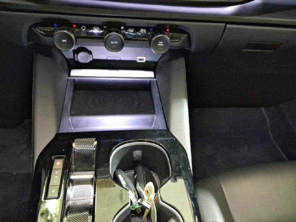 Citroen C5 X Hybrid 225 e-EAT8 Shine