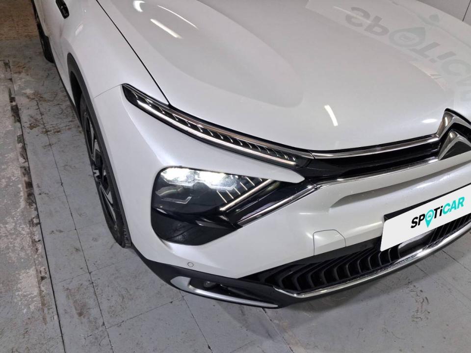 Citroen C5 X Hybrid 225 e-EAT8 Shine