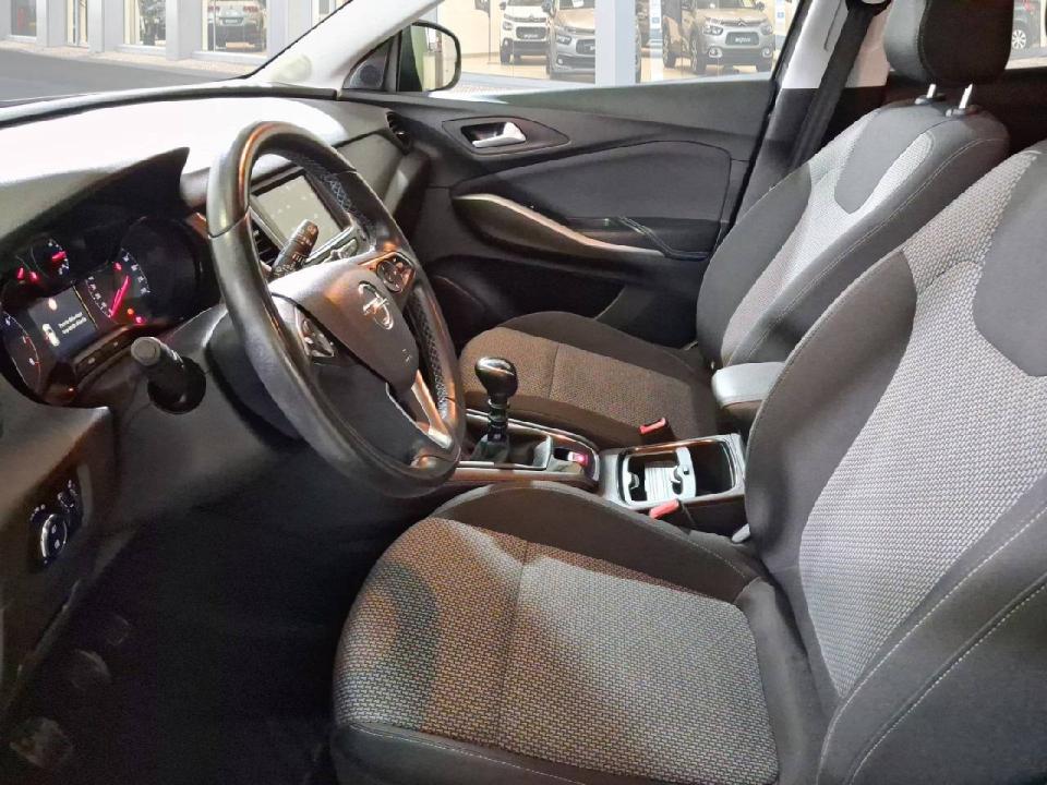 Opel Grandland X 1.2 Turbo Selective
