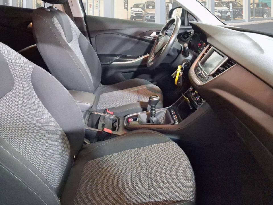 Opel Grandland X 1.2 Turbo Selective