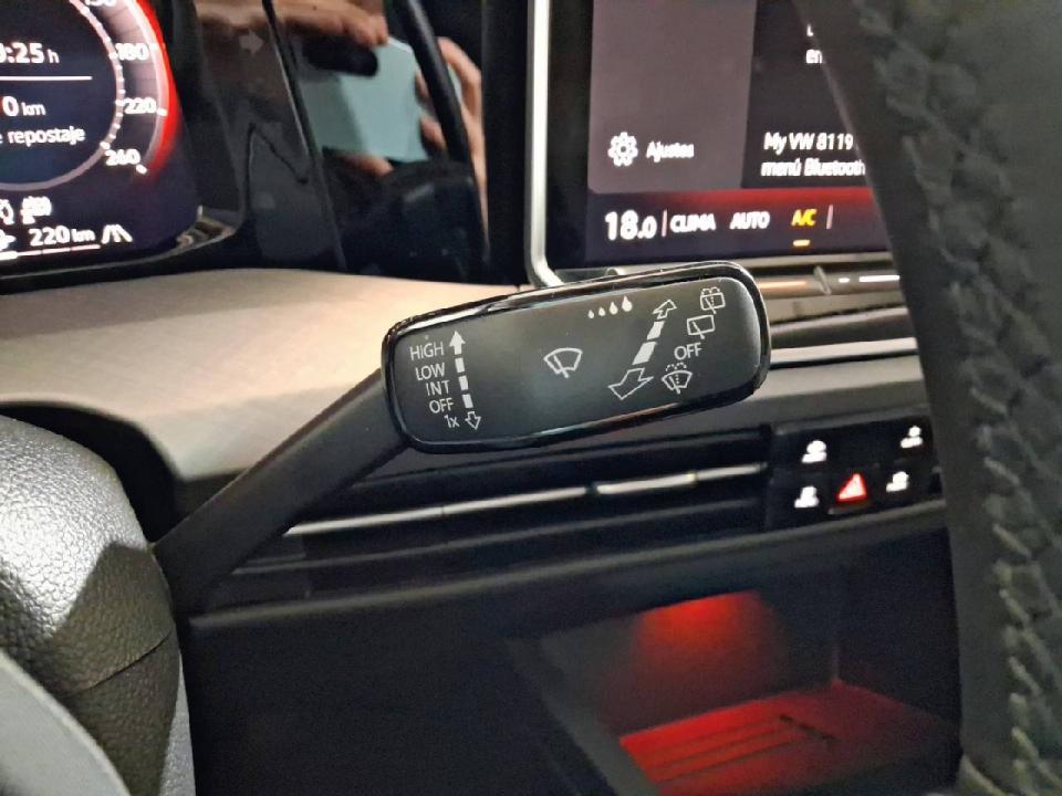 Volkswagen Golf Life 1.5 TSI 85kW (115CV)